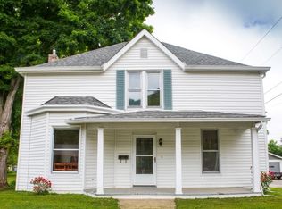 409 E 4th St, Augusta, KY 41002