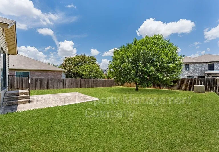 8038 Cantura Mls — Photo 31