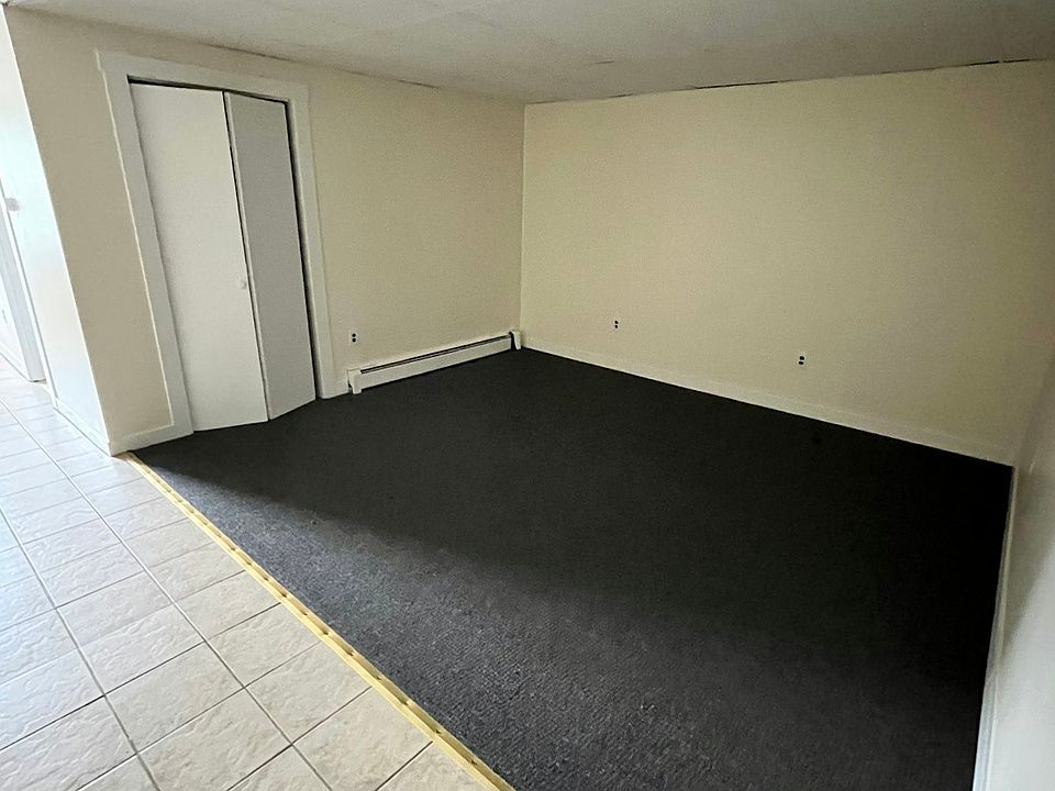 1st image of 48 Main St #33