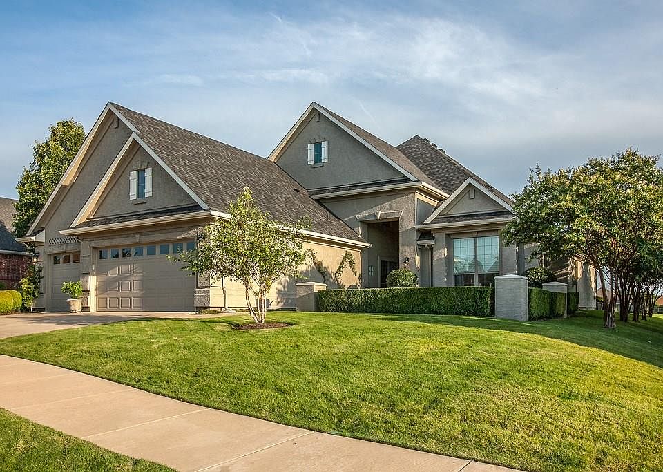 1st image of 9913 Grandview Dr