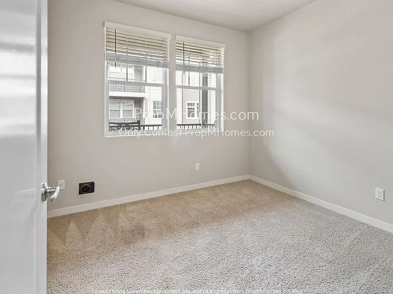 17149 SW Snowdale St #G302 — Photo 9