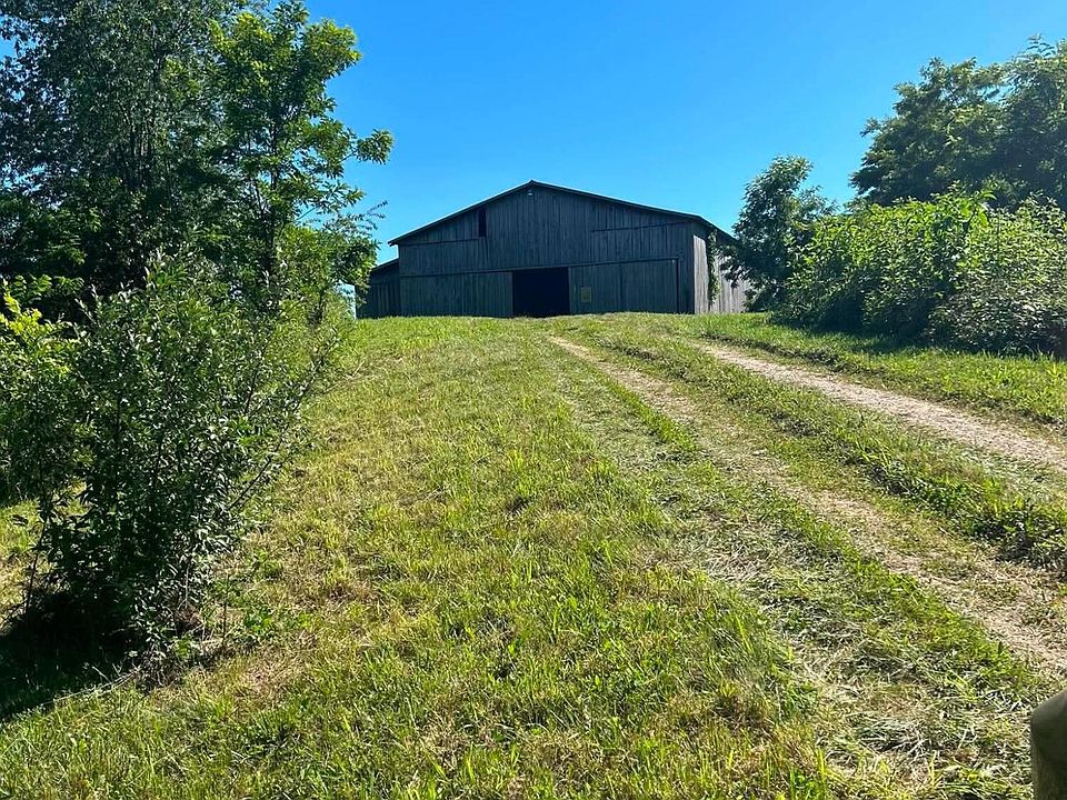 1st image of 440 Randolph Ridge Rd