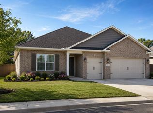 560 Riverdale Dr, Oakland, TN 38060