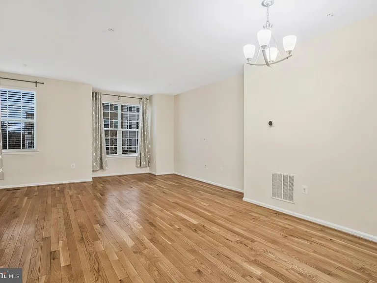1612 Fernwood Dr — Photo 17
