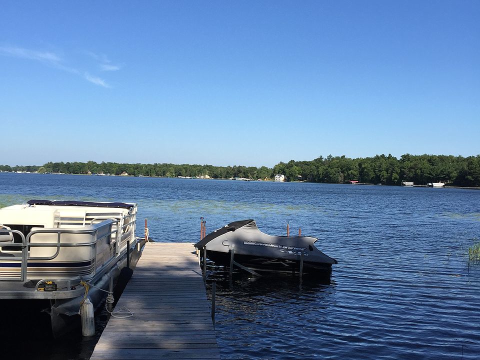 Dock with Toys