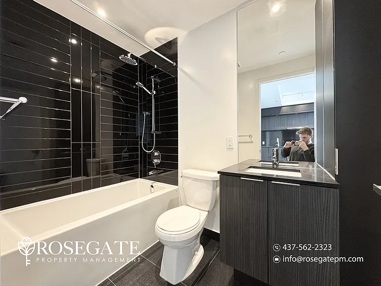 448 Burnhamthorpe Rd W #3507 — Photo 11