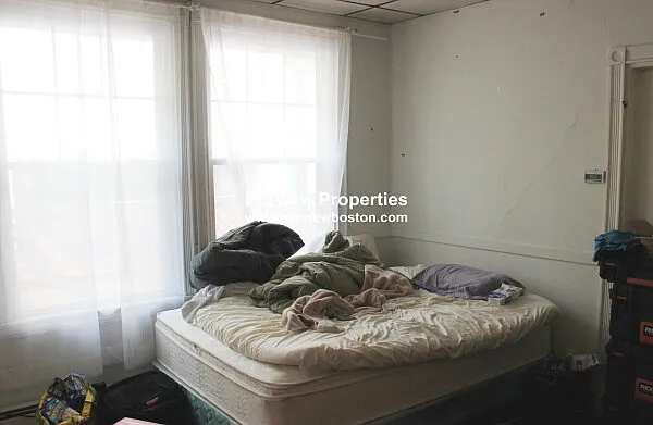 17A Putnam Ave — Photo 8