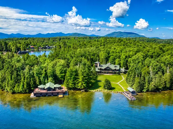 62 Peninsula Way, Lake Placid, NY 12946