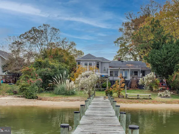 14974 Potomac River Dr, Cobb Island, MD 20625
