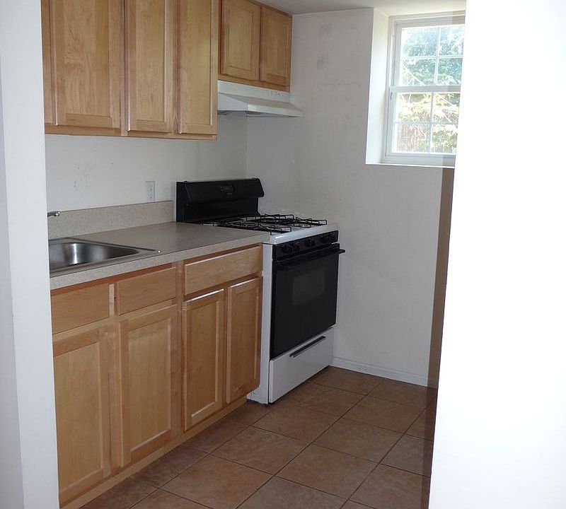 1st image of 23-11 35th St #3