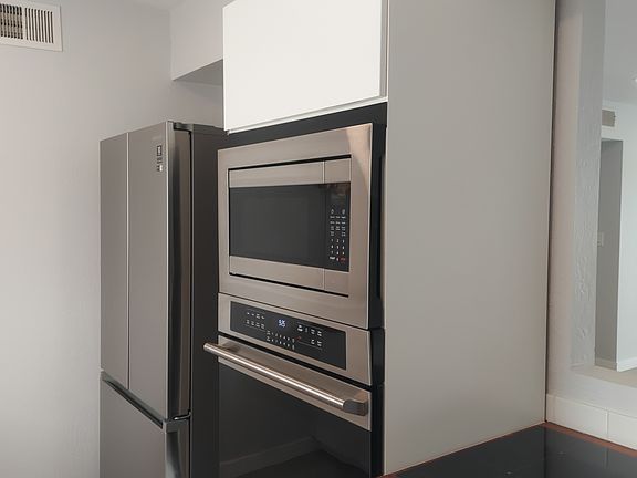 5th image of 4630 N 68th St Unit 254