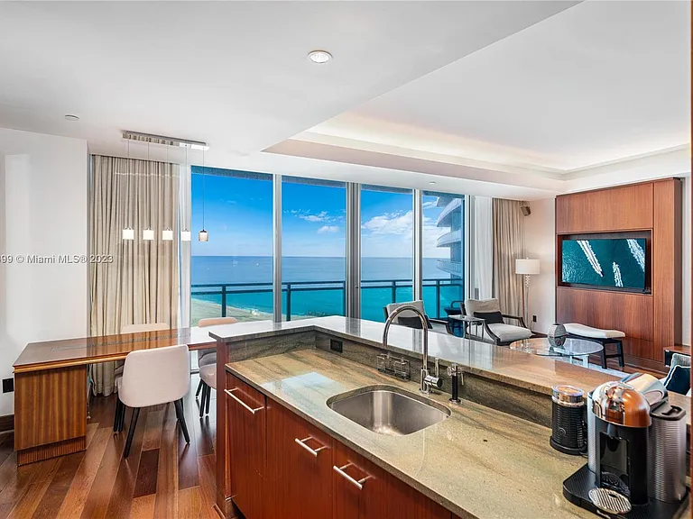 10295 Collins Ave #1217 — Photo 9