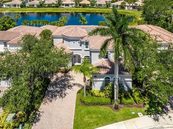 104 Siesta Way, Palm Beach Gardens, FL 33418