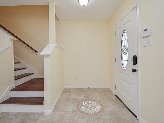 2nd image of 3907 Pebble Garden Ln