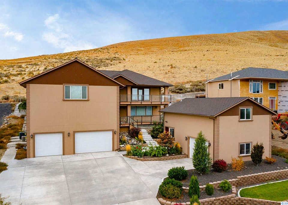 1st image of 5121 Hershey Ln