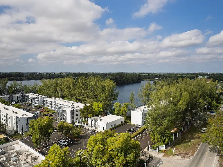 Aerial View 1 (Web Quality) - Vista Shores