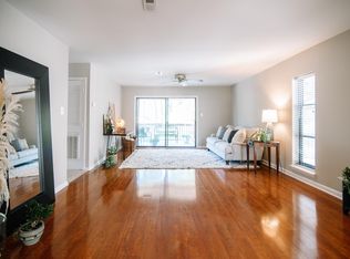 545 Pine Ridge Pl, Raleigh, NC 27609