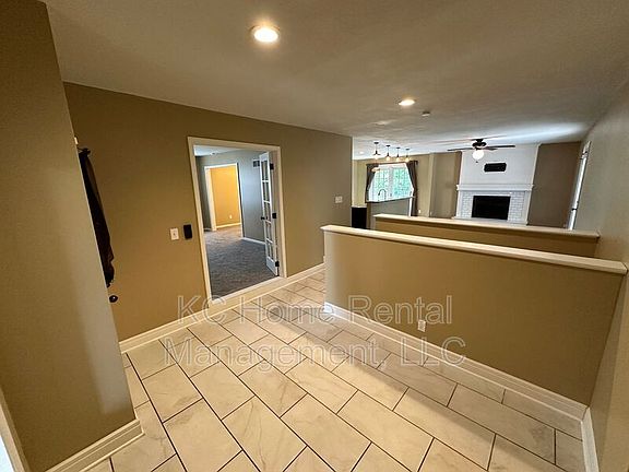 4th image of 11506 W 51st Ter