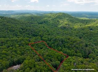 32 Oceola Dr, Ellijay, GA 30540