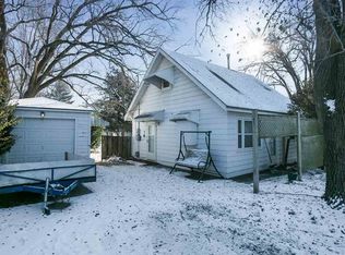 703 6th Ave, Coralville, IA 52241