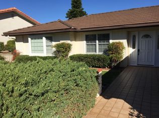 1 Par View Ct, Escondido, CA 92026