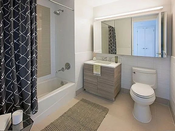4th image of 511 47th Ave APT 7M