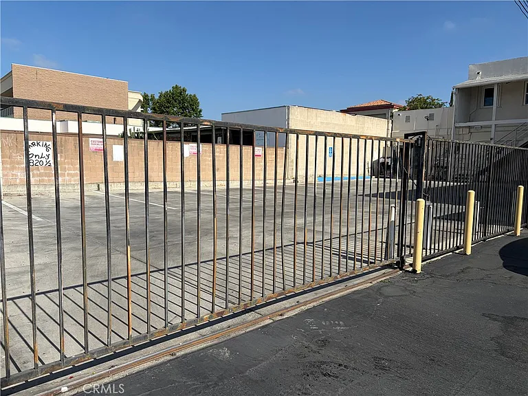 818 E Valley Blvd — Photo 18