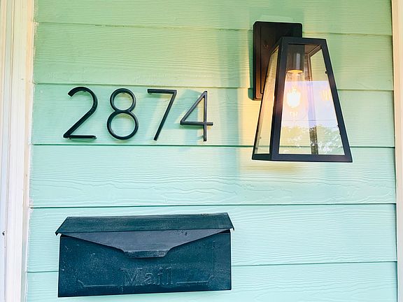 3rd image of 2874 Charlene Dr