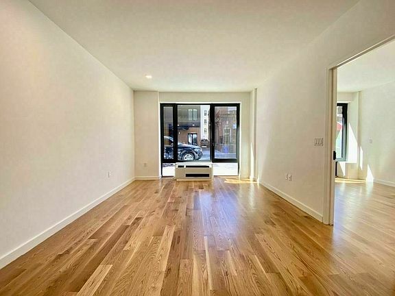 5th image of 25 E 19th St #A1