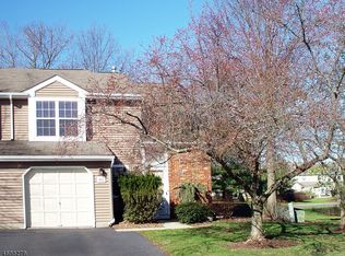 85 Stonehedge Ct, Somerset, NJ 08873