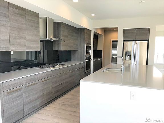 4th image of 4655 Olivine Dr SW