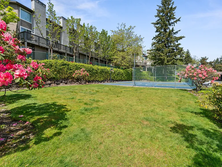 The Knoll Redmond — Photo 18