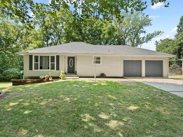602 N 62nd Pl, Kansas City, KS 66102
