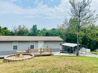 215 Lone Mountain Boat Dock Ln, Tazewell, TN 37879