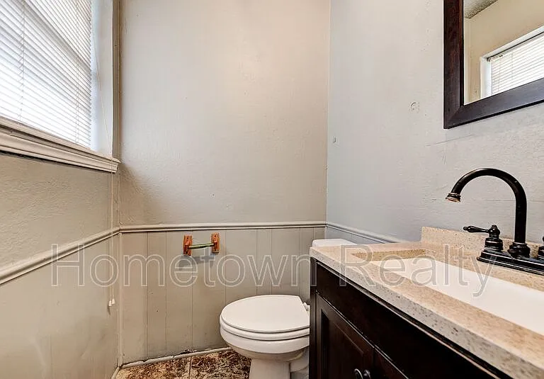 320 Cedar Crest Dr — Photo 21