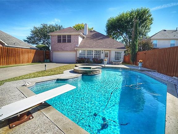 2nd image of 4011 Bryson Dr