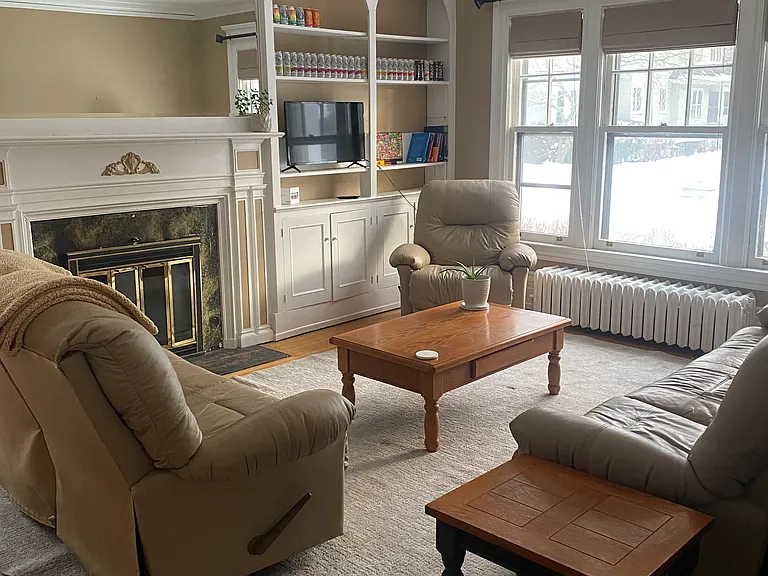 1026 Harvard St #1 — Photo 10