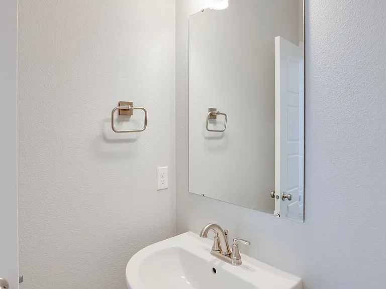 327 S Riggs Spring Ave — Photo 11