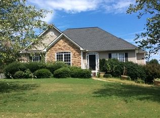 5240 Spot Creek Dr, Cumming, GA 30040