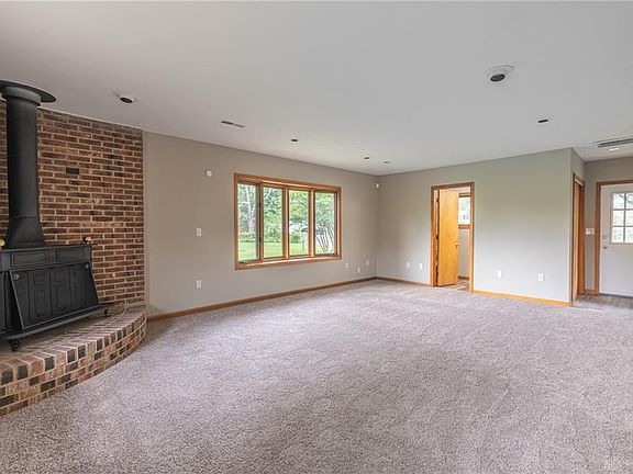 4th image of 5245 Eda Dr