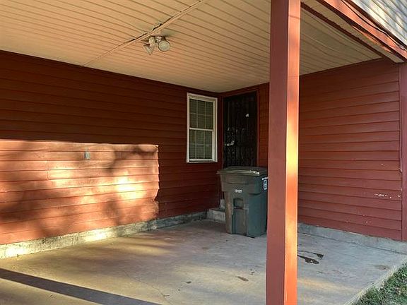 2nd image of 1601 Oberle Ave