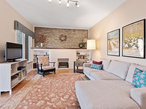 4th image of 4753 N Paulina St APT 2N