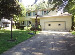 851 Ewing Rd, Youngstown, OH 44512