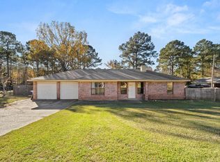 106 Burnley Dr, New Llano, LA 71461