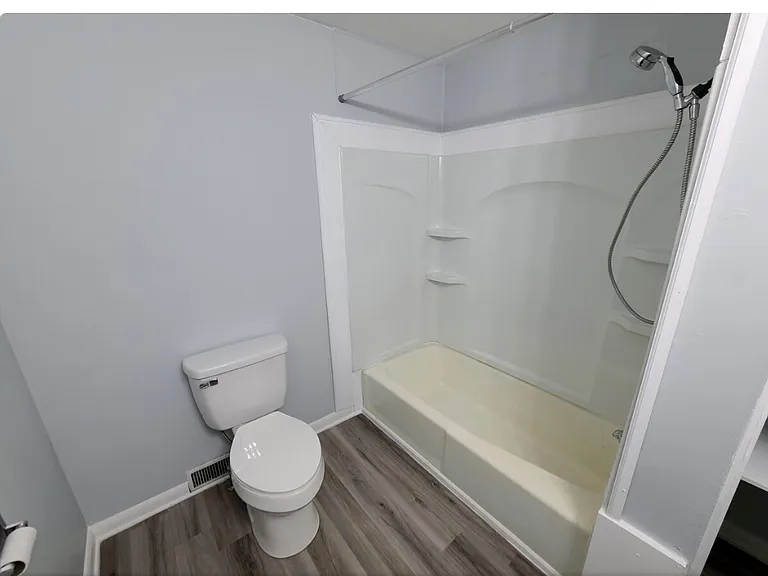 1003 Garfield St #D — Photo 15