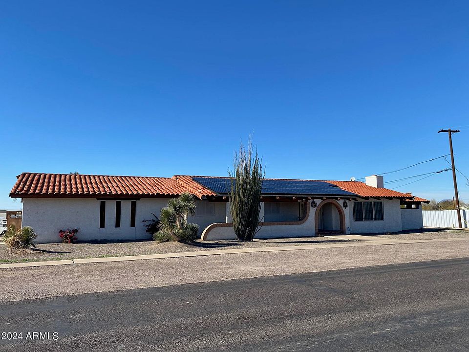1st image of 800 N LOGAN Avenue