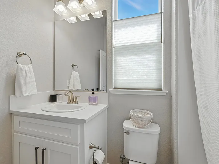 Bathroom #2
