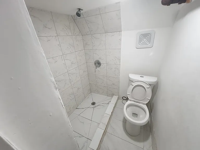 208 Clover St — Photo 17