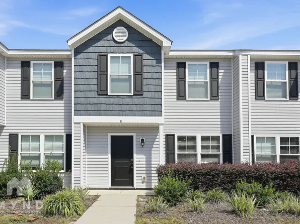 32 Red Robin Ct, Port Wentworth, GA 31407