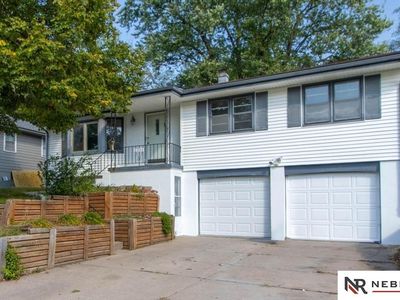 6905 N 63rd St, Omaha, NE, 68152